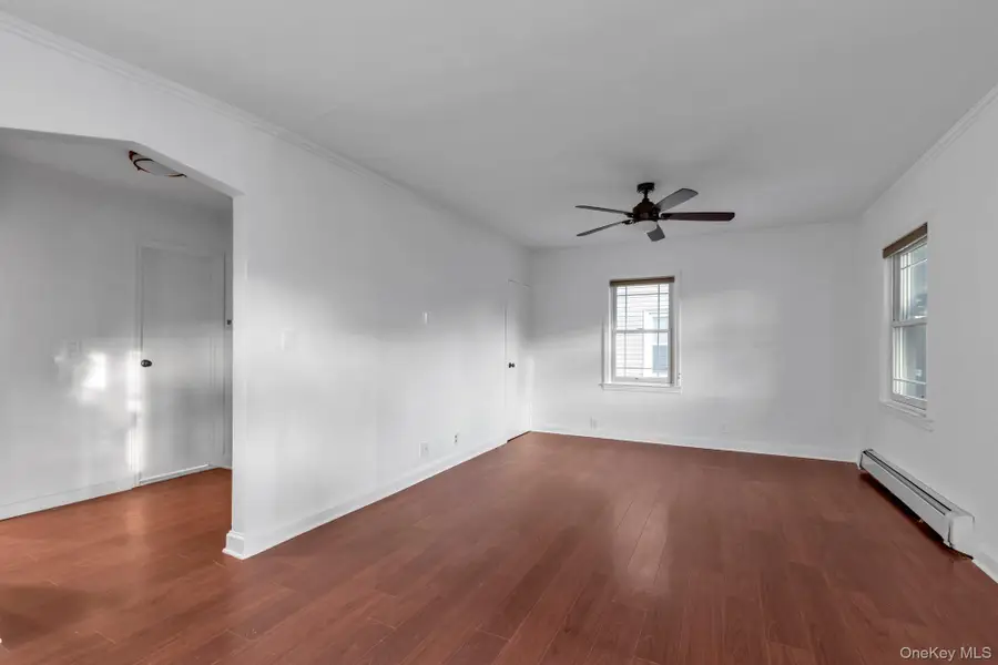 265 Jefferson Street, Franklin Square, NY 11010 - #3