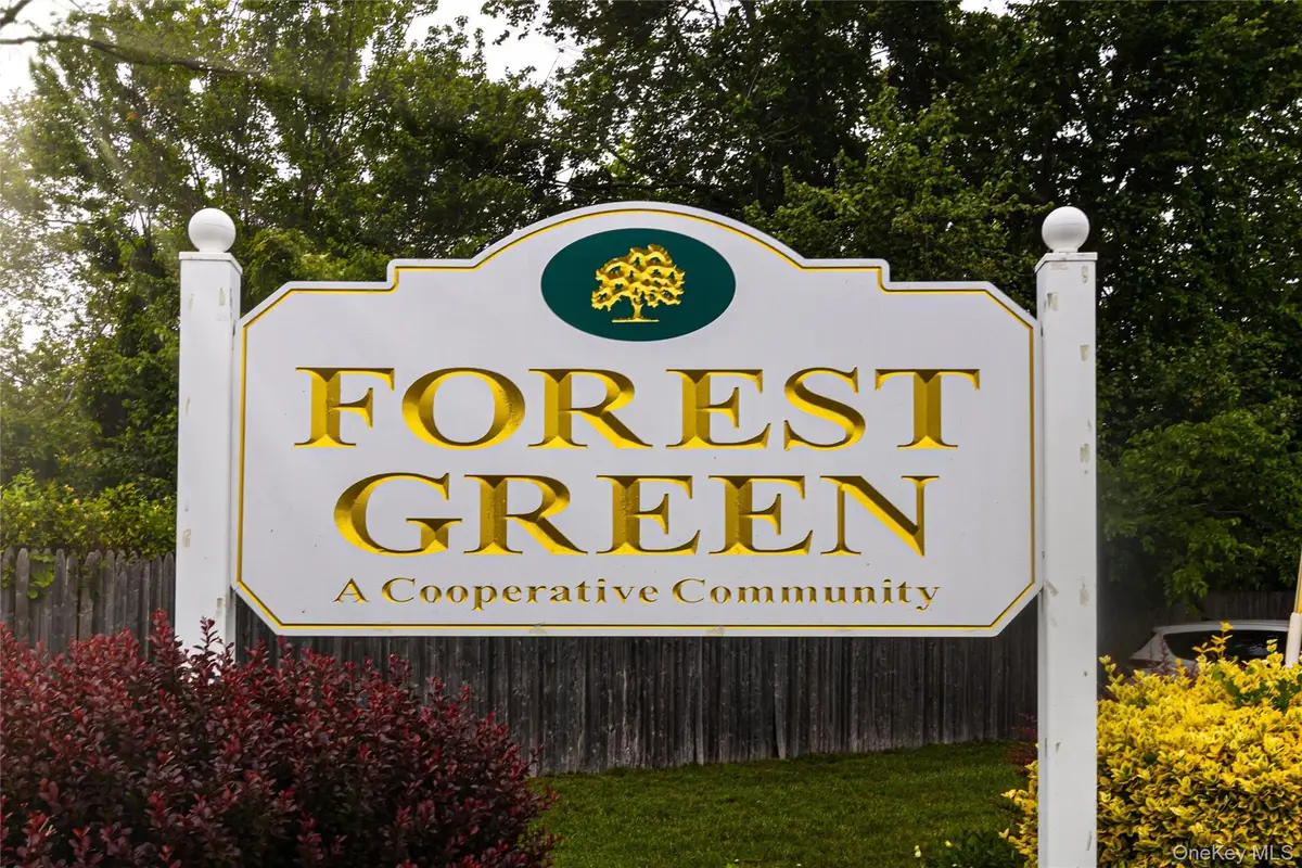 2449 F Union Boulevard #9B, Islip, NY 11751 - Image #1