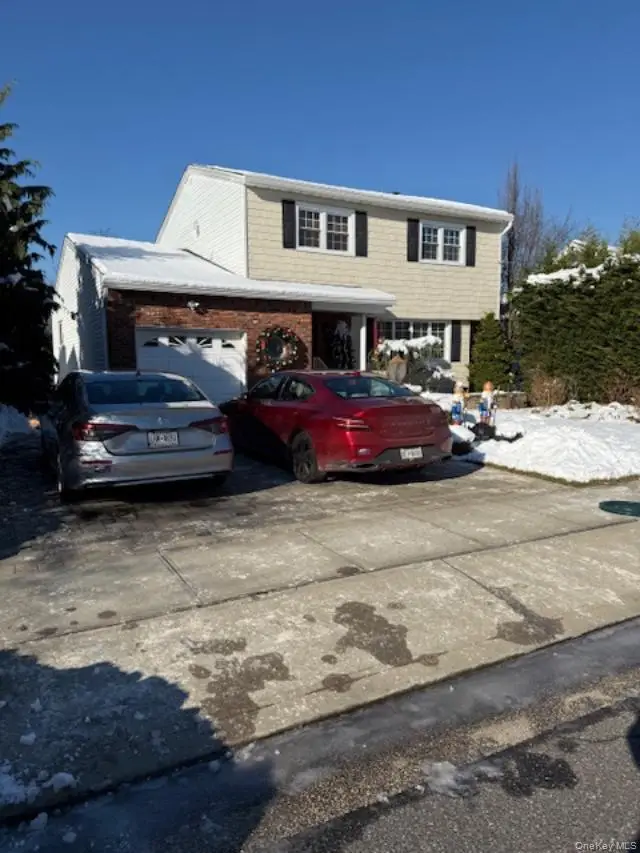90 Pacific Street, Massapequa Park, NY 11762 - Image #1