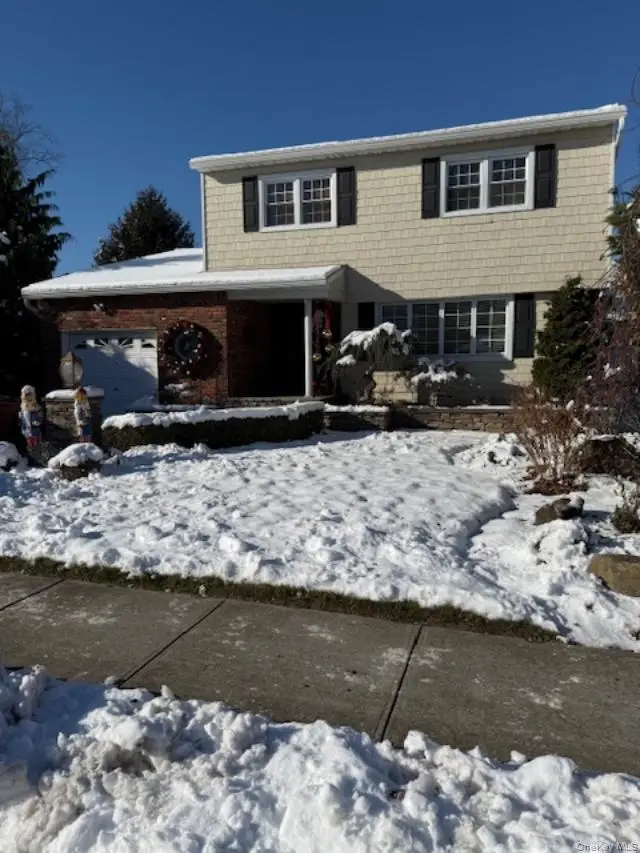 90 Pacific Street, Massapequa Park, NY 11762 - Image #3