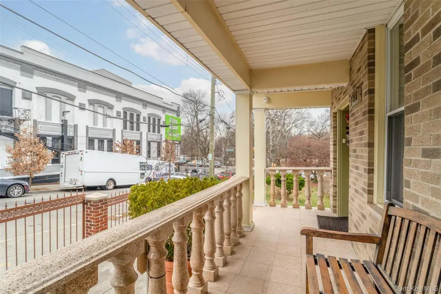 637 Rosewood Street, Bronx, NY 10467 - Image #3