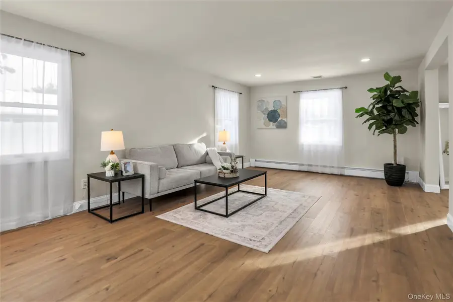 37 Malvern Lane, Stony Brook, NY 11790 - Image #3