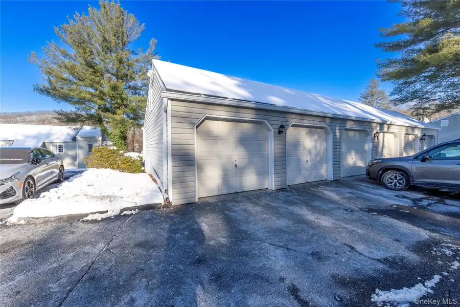 502 Holly Stream Court, Brewster, NY 10509 - Image #3