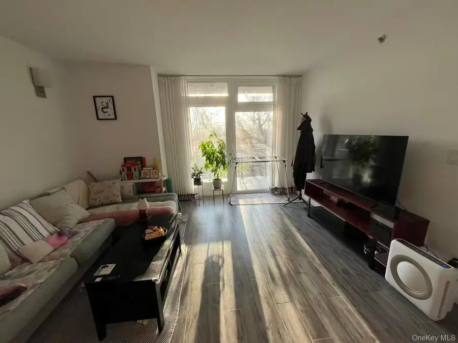 6518 Austin Street #4G, Rego Park, NY 11374 - Image #2