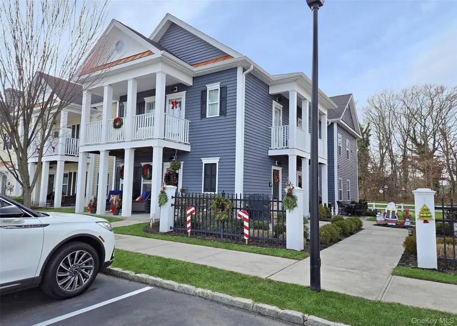 20 Bayard Drive, East Islip, NY 11730 - Image #2