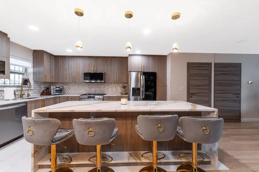 2721 Batchelder Street, Brooklyn, NY 11235 - Image #3