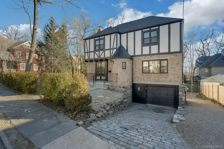 54 Rockland Avenue, Yonkers, NY 10705 - #2