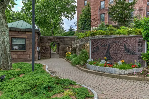 166 Pearsall Drive #5E, Mount Vernon, NY 10552