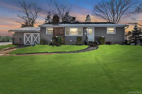 34 W Court Drive, Centereach, NY 11720