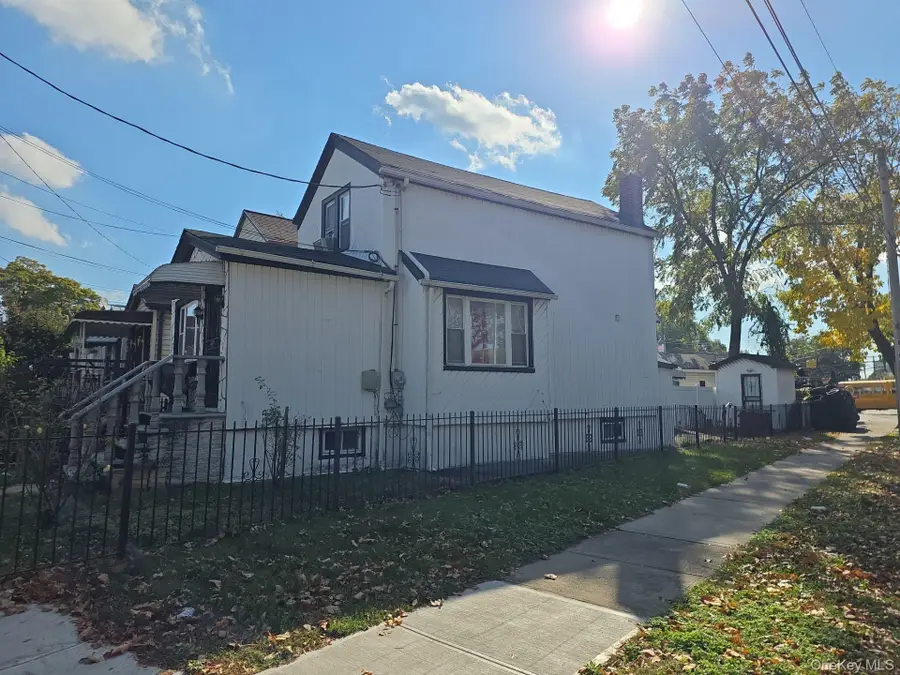 140-04 123rd Avenue, Jamaica, NY 11436 - Image #2