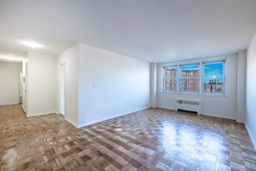 25 Knolls Crescent #9E, Bronx, NY 10463 - Image #2