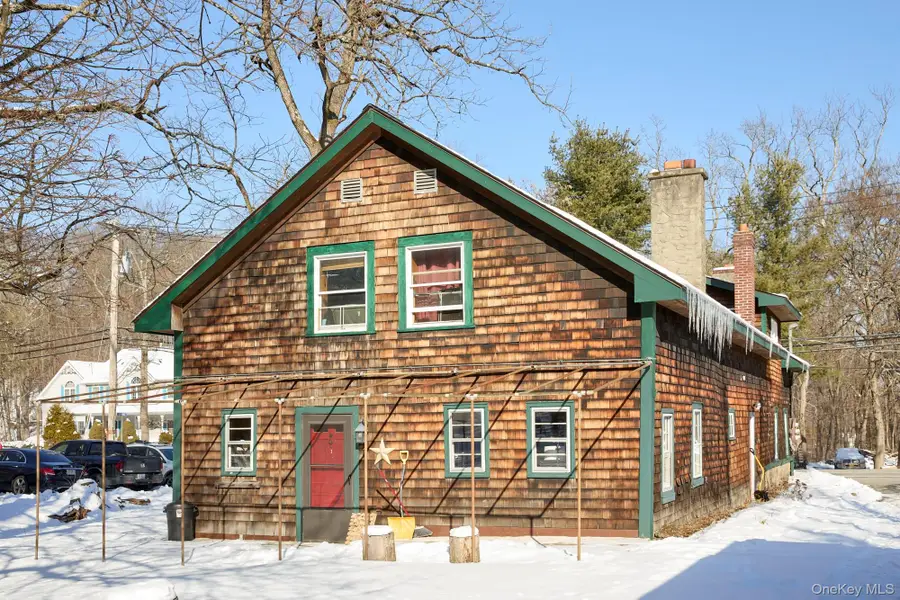 19 Roselawn Road, Central Valley, NY 10917 - Image #3