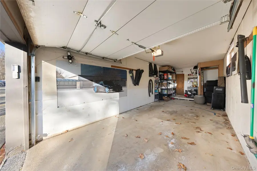 765 Sierra Vista Lane, Valley Cottage, NY 10989 - Image #3