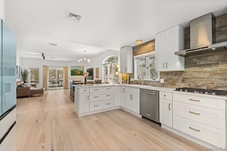 811 Heritage Hills, Somers, NY 10589 - Image #2