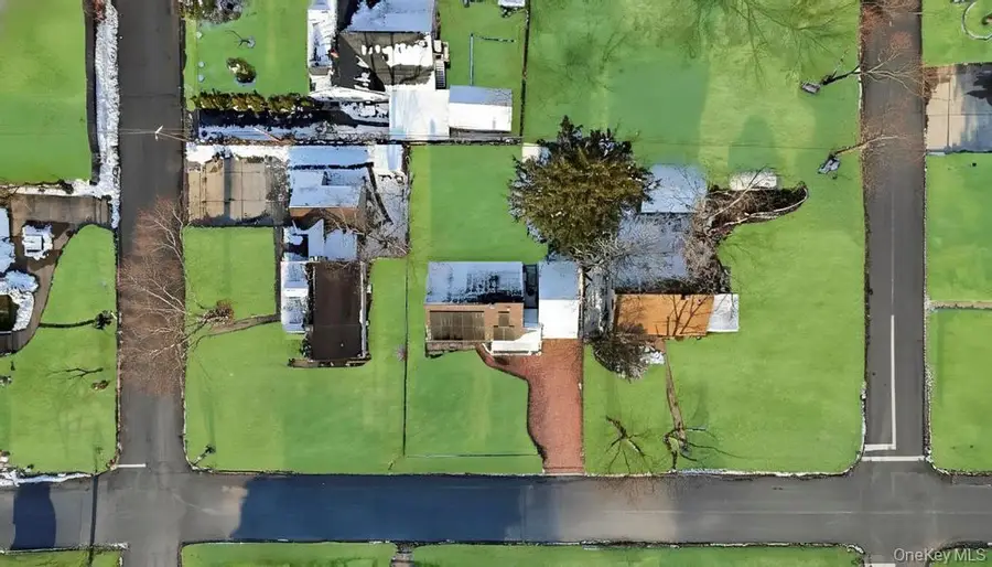 66 Maplewood Drive, Westbury, NY 11590 - Image #2