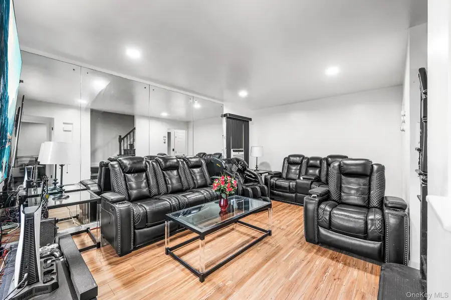 13715 170th Street, Jamaica, NY 11434 - Image #3