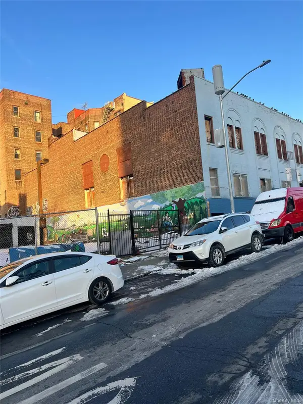 1925 Grand Concourse, Bronx, NY 10453