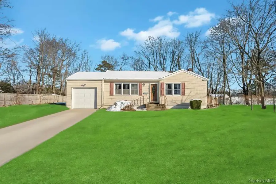 1611 Baldwin Boulevard, Bay Shore, NY 11706 - Image #2