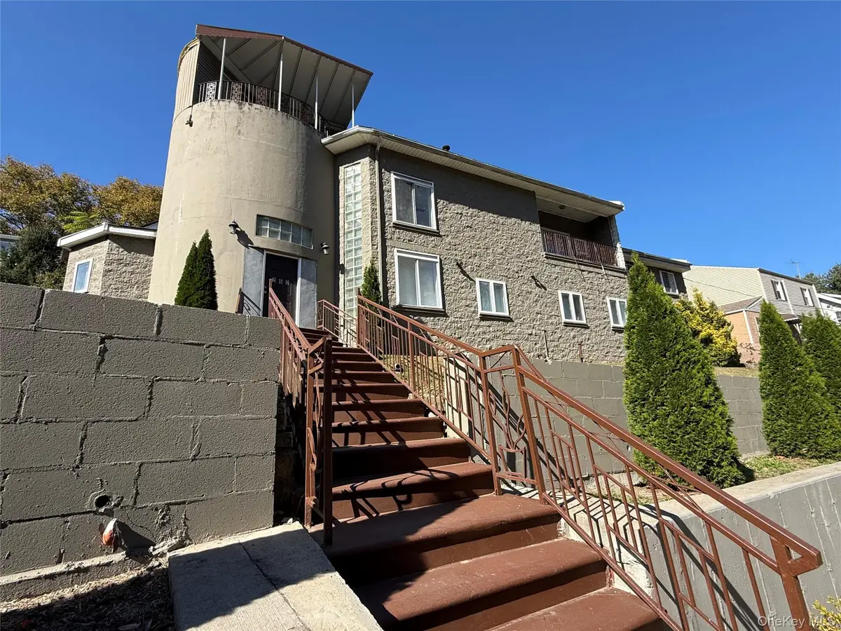 260 Hutchinson Boulevard, Mount Vernon, NY 10552 - #1