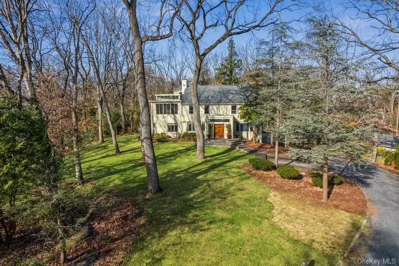 6 The Maples, Roslyn, NY 11576 - Image #2