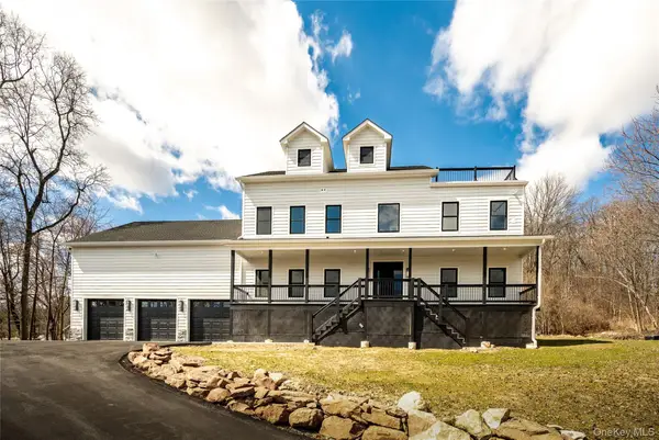 133 W Mombasha Road, Monroe, NY 10950