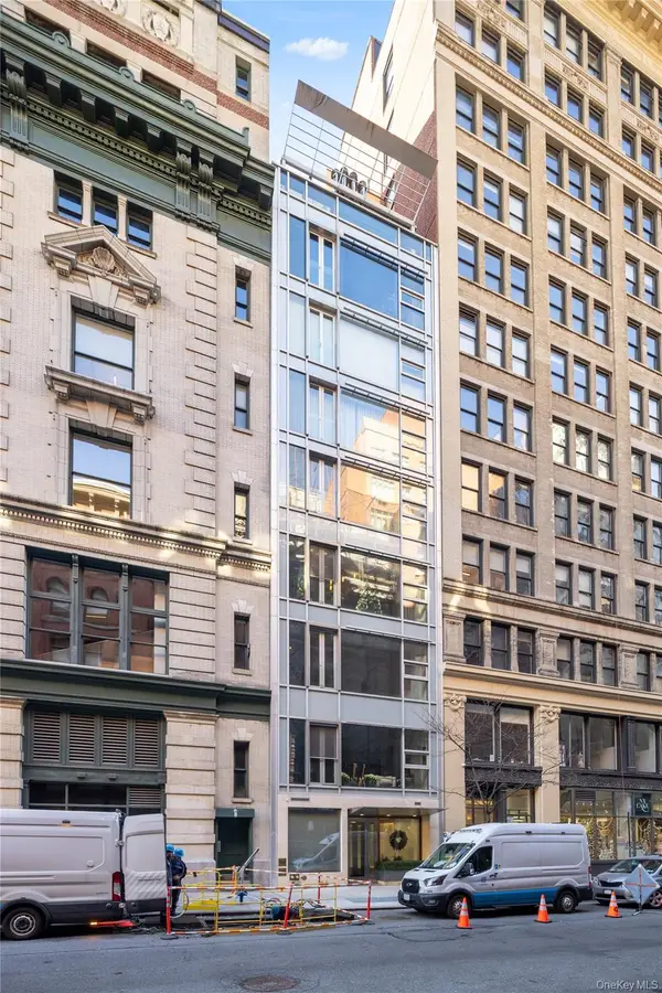 116 W 22nd Street #3, New York (Manhattan), NY 10011