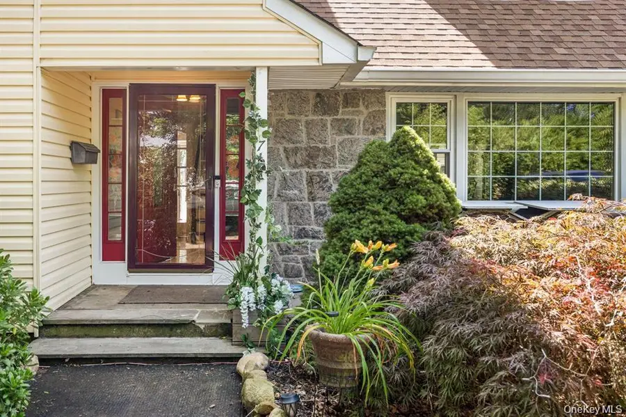 7 Junior Drive, Ronkonkoma, NY 11779 - #3