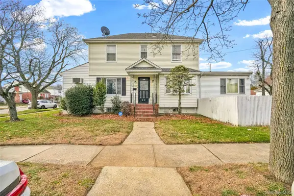 85-86 263 Street, Floral Park, NY 11001