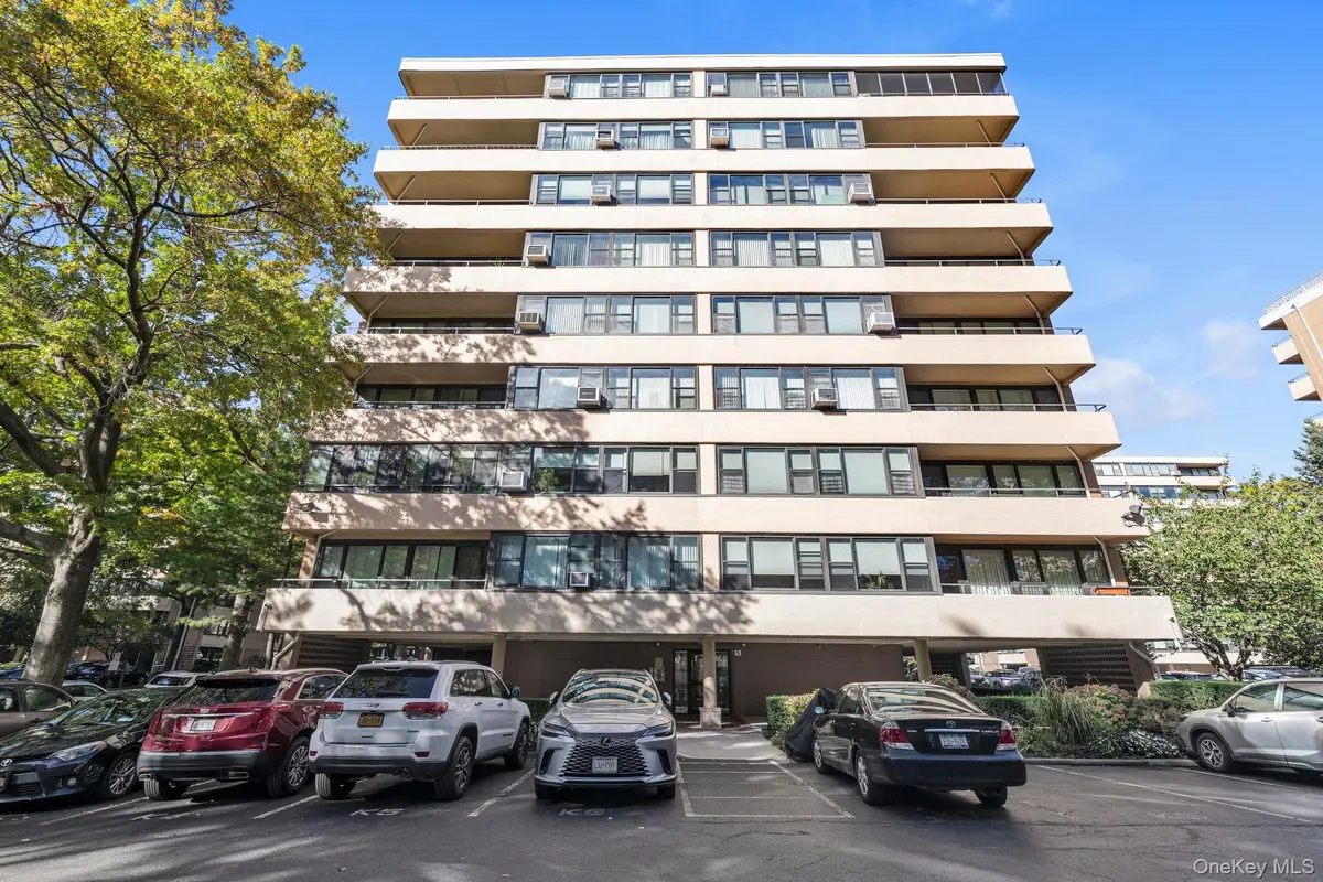 166-31 9th Ave #8A, Beechhurst, NY 11357 - Image #1
