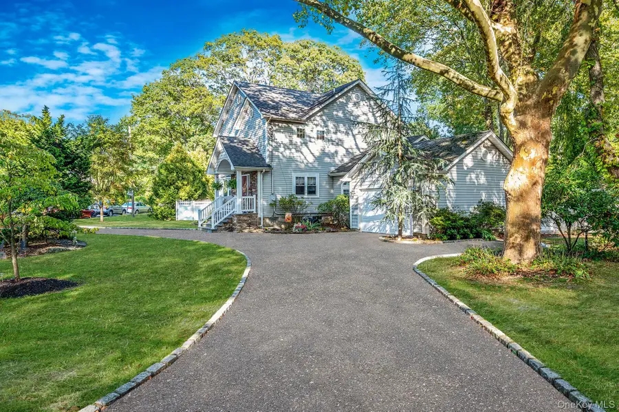 106 Springdale Drive, Ronkonkoma, NY 11779 - Image #3