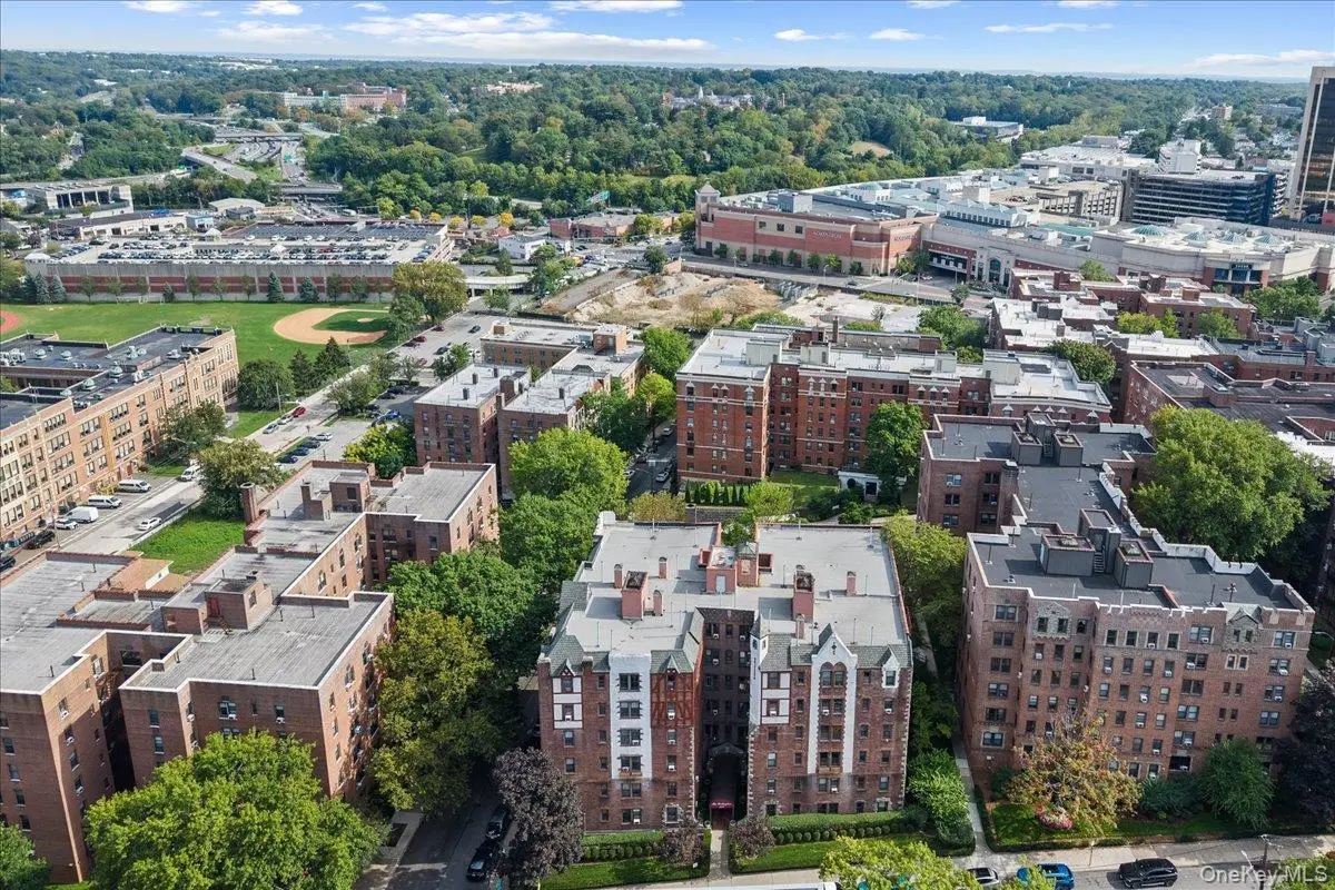 312 Main Street #6B, White Plains, NY 10601 - Image #1