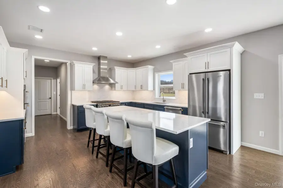 10 Harrier Ridge Drive, Wallkill, NY 12589 - Image #3