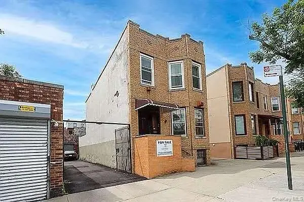 6456 Woodbine Street, Ridgewood, NY 11385 - Image #2