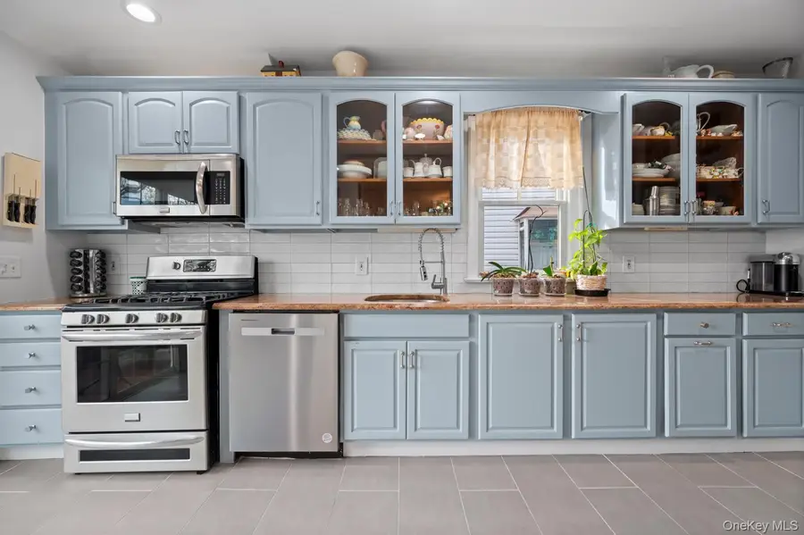 132 Mayflower Avenue, New Rochelle, NY 10801 - Image #3