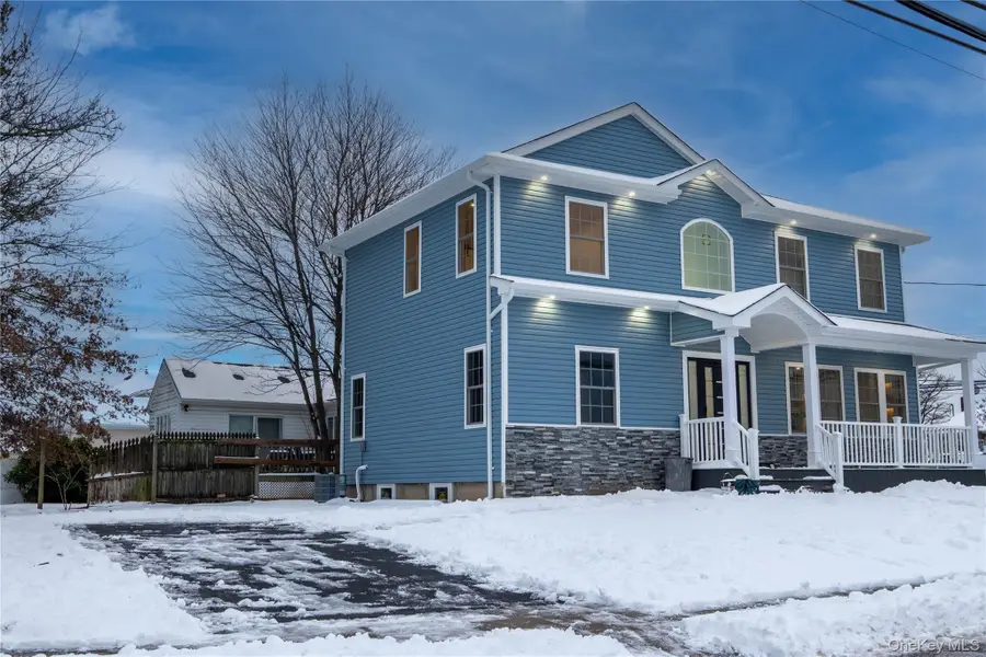 139 Maple Avenue, Bethpage, NY 11714 - Image #2