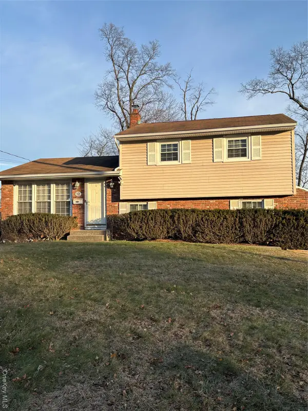 12 Stratford Place, New City, NY 10956