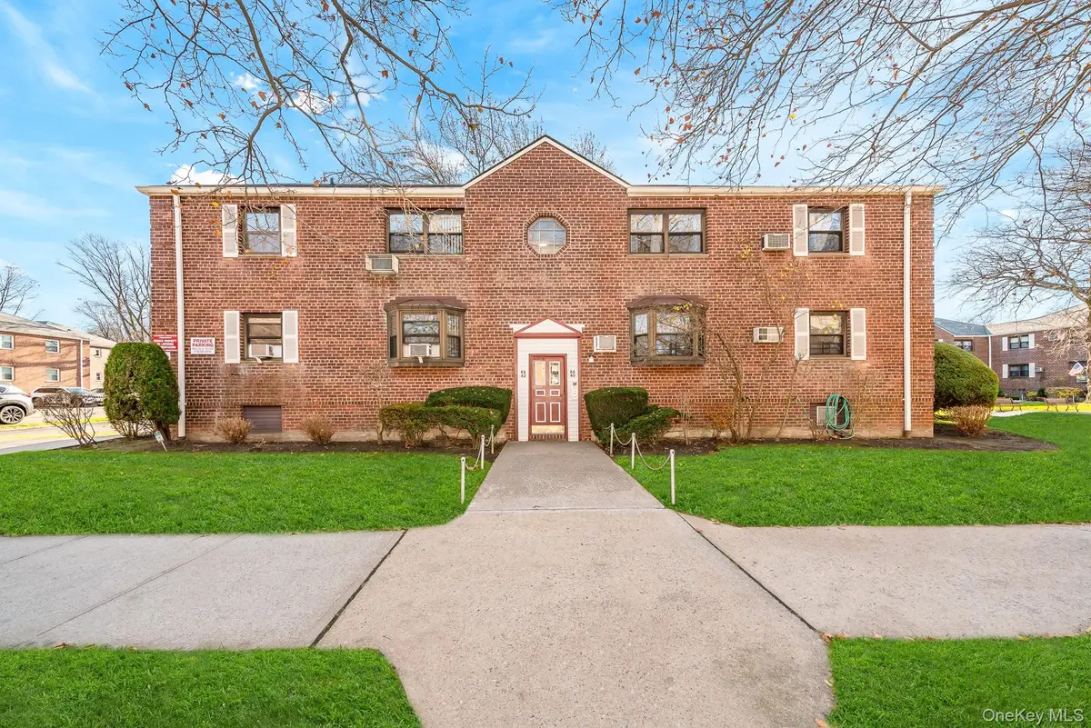 86-40 155th #1R, Howard Beach, NY 11414 - Image #1