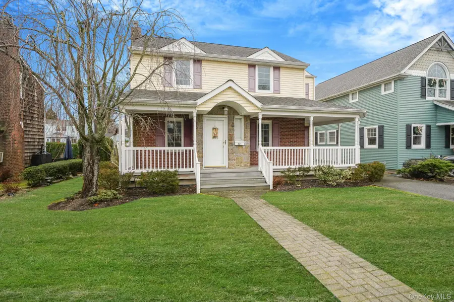 221 Thelma Avenue, Merrick, NY 11566 - Image #2