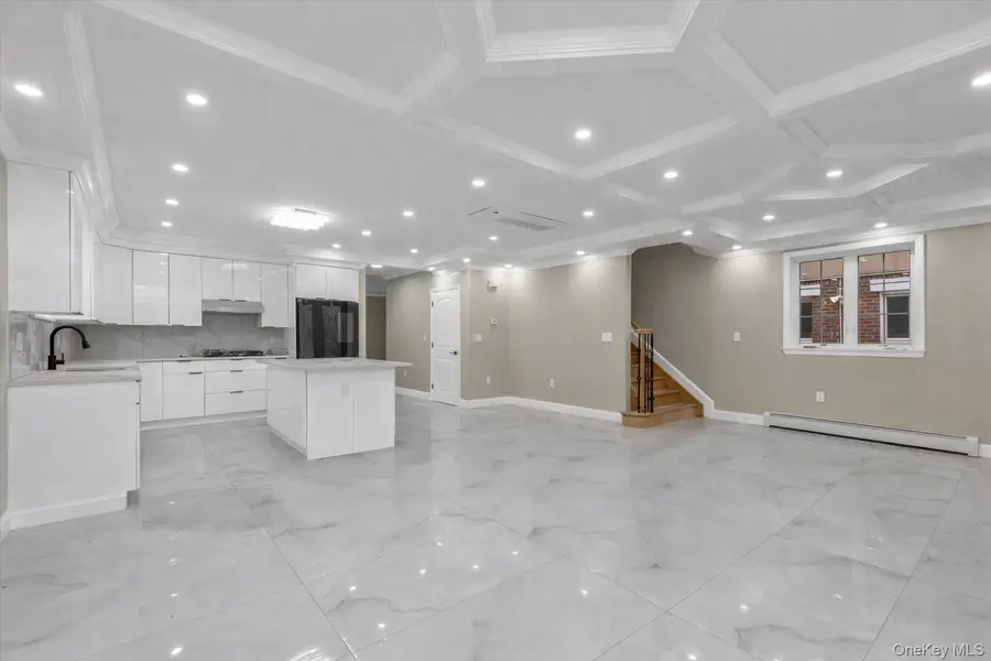 27-09 Utopia Parkway, Flushing, NY 11358 - Image #3