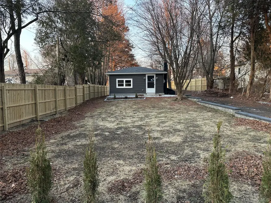 103 Sunrise Trail, Wallkill, NY 12589 - Image #2