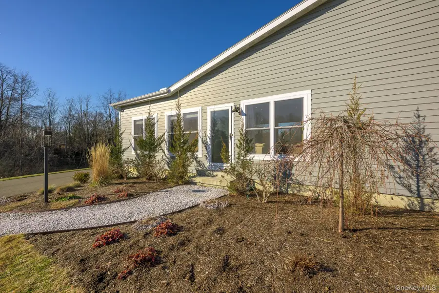 16 Lucas Lane, Hudson, NY 12534 - Image #2