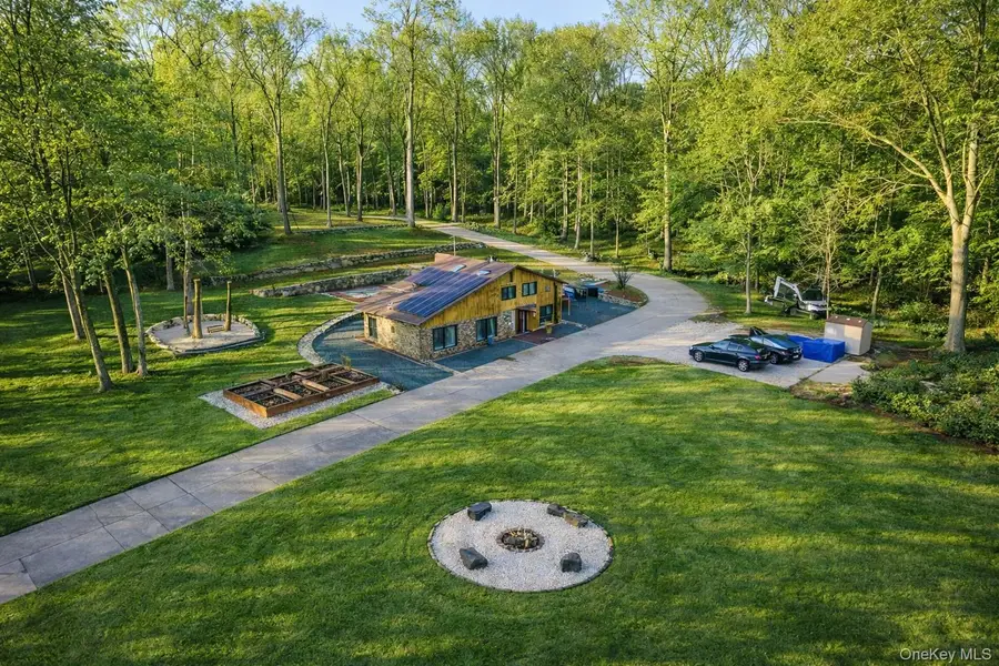 27 Spice Hill Road, Cortlandt, NY 10520 - Image #3