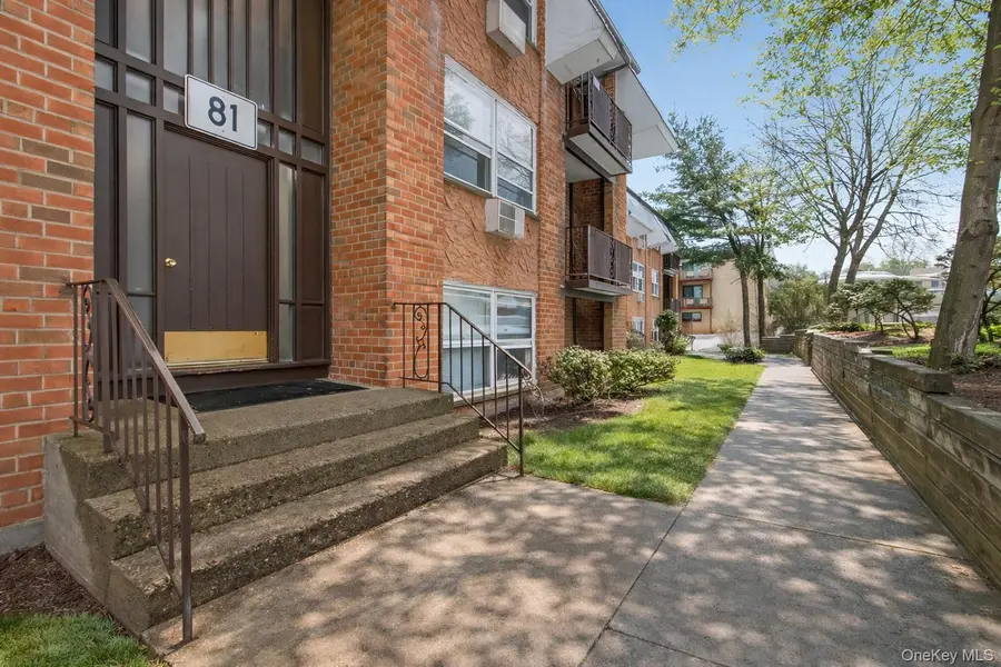 81 Kearsing Parkway #A, Monsey, NY 10952 - Image #2