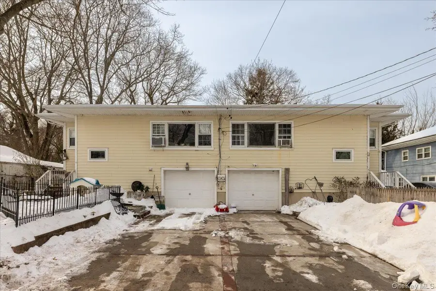 64 Eastport Drive, Sound Beach, NY 11789 - Image #3