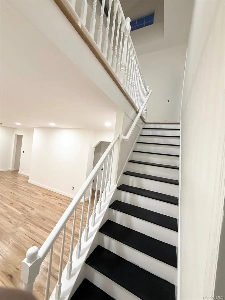 31 N Cozine Road, Manorville, NY 11949 - #2