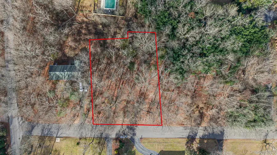 3 Bond Lane, Brookhaven, NY 11719 - Image #2