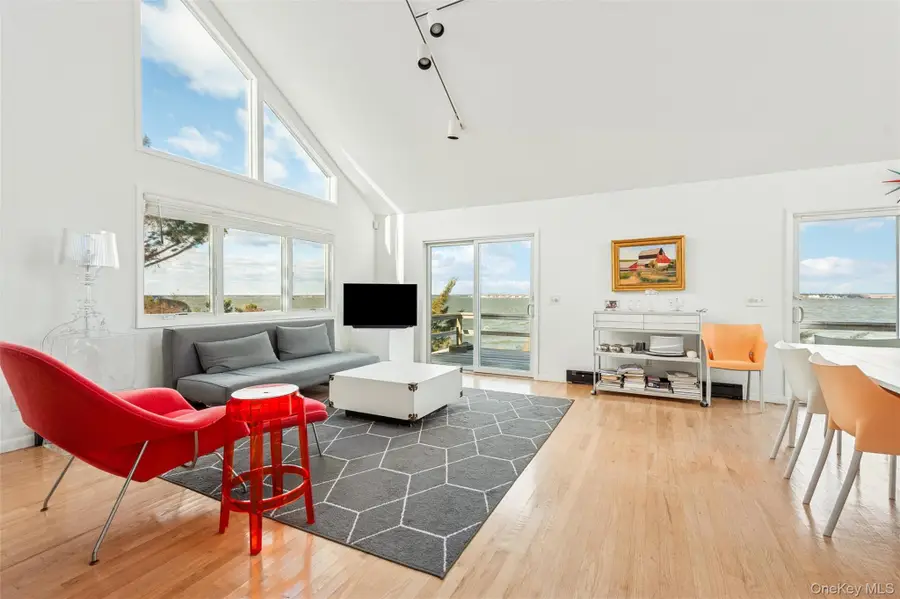 630 Dune Road, Westhampton, NY 11977 - Image #2