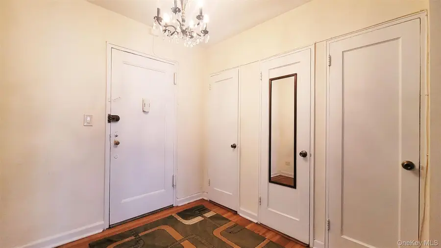 99-63 66ave #C5, Rego Park, NY 11374 - Image #3