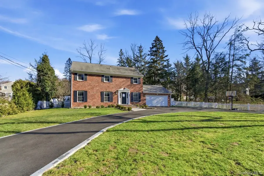 131 Turkey Lane, Cold Spring Harbor, NY 11724 - Image #3