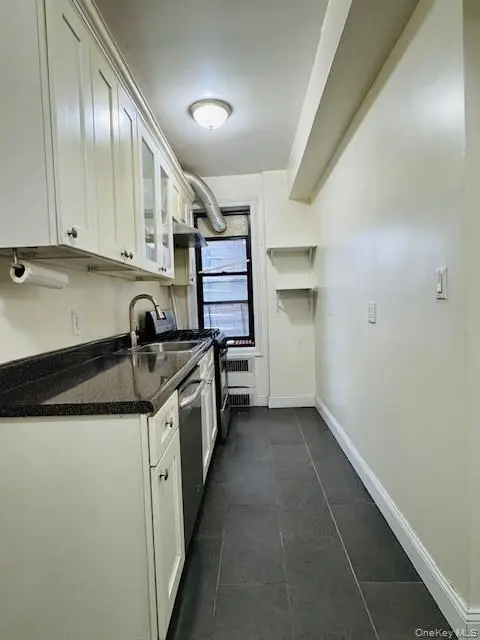 92-05 Whitney Avenue #A27, Elmhurst, NY 11373 - Image #3